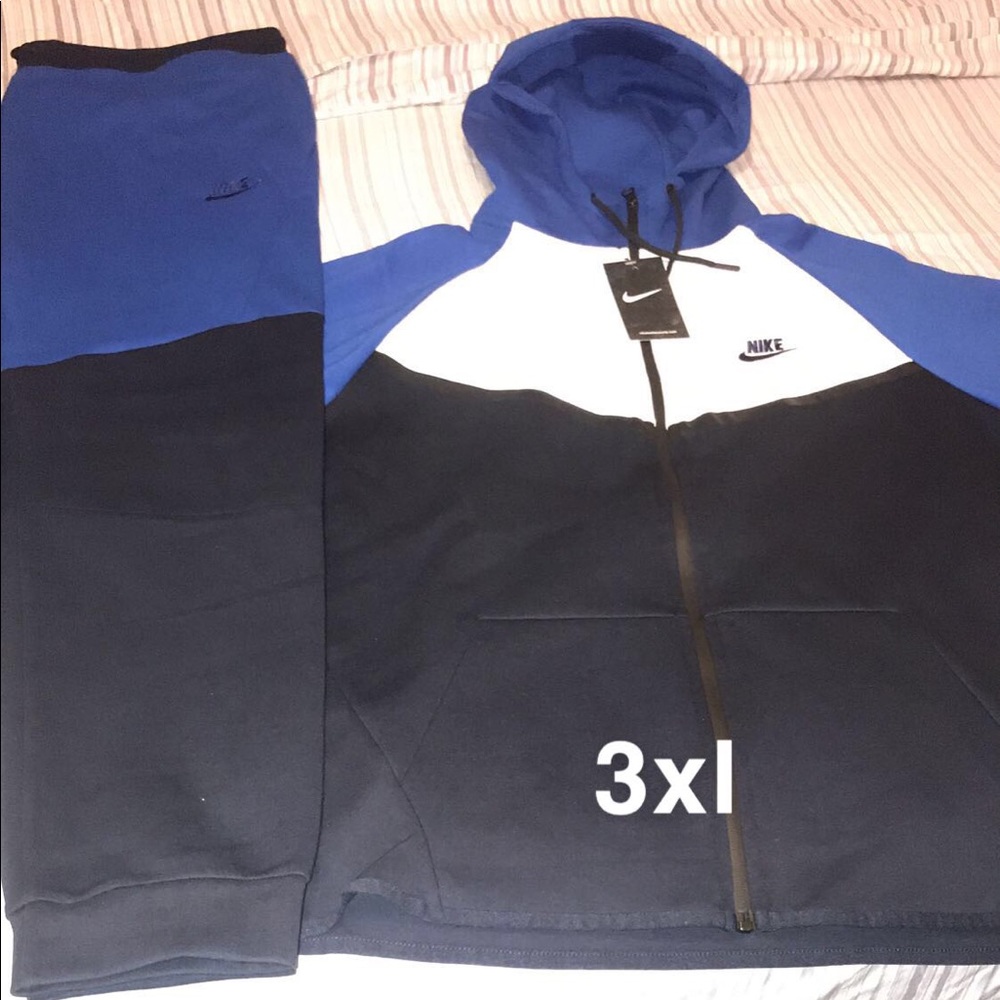 Nike sweatsuits